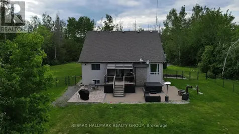 3710 Paden Way Ottawa ON K0A 2T0