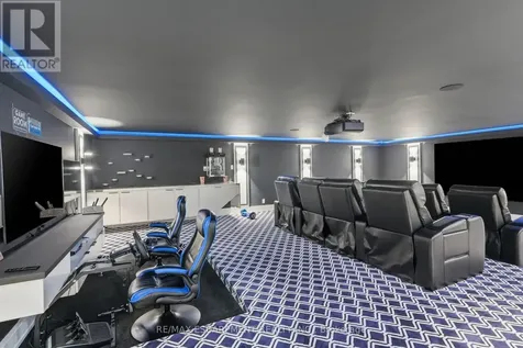 1544 Lochlin Trail Mississauga (mineola) ON L5G 3V7