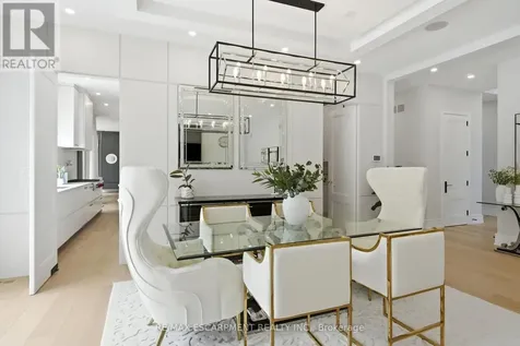 1544 Lochlin Trail Mississauga (mineola) ON L5G 3V7
