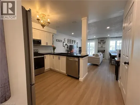 2737 King Street East Hamilton ON L8G 5H1