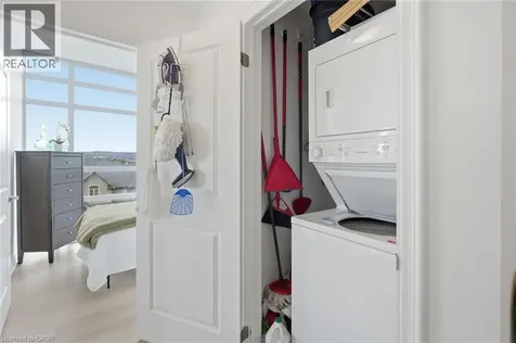 101 Shoreview Place Stoney Creek ON L8E 0K2