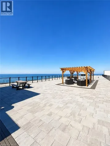 101 Shoreview Place Stoney Creek ON L8E 0K2