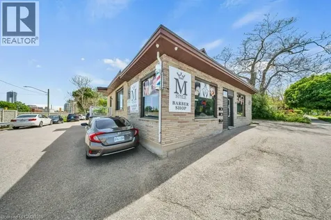 183 Louisa Street Kitchener ON N2H 5M4