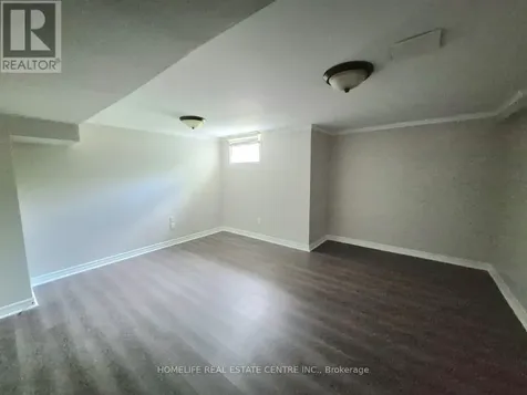 21 Diana Avenue Brantford ON N3T 0G7