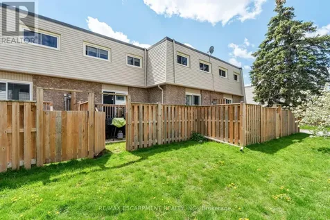 662 Grey Street Brantford ON N3S 4Y4