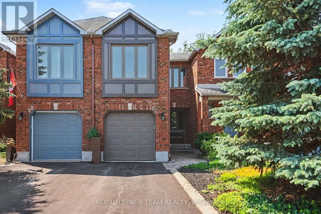 86 Winnegreen Court Ottawa ON K1G 5S4