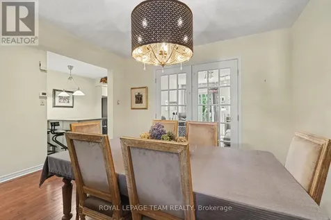 86 Winnegreen Court Ottawa ON K1G 5S4