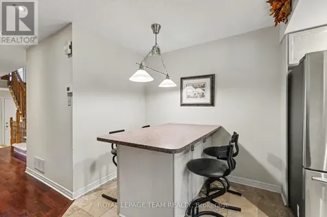 86 Winnegreen Court Ottawa ON K1G 5S4