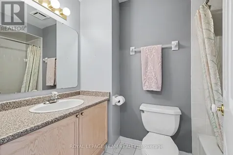 86 Winnegreen Court Ottawa ON K1G 5S4