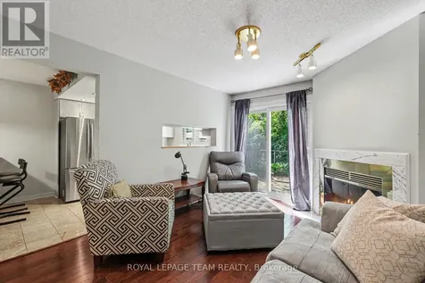 86 Winnegreen Court Ottawa ON K1G 5S4