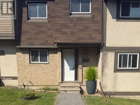 2624 Pimlico Crescent Ottawa ON K1T 2A8