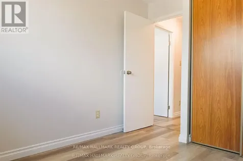 2624 Pimlico Crescent Ottawa ON K1T 2A8