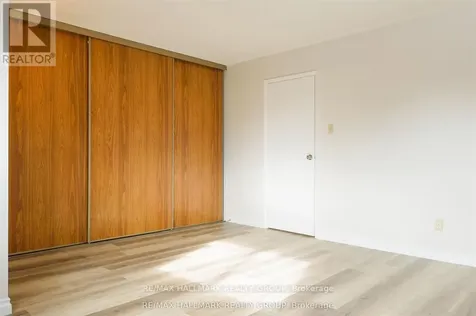 2624 Pimlico Crescent Ottawa ON K1T 2A8
