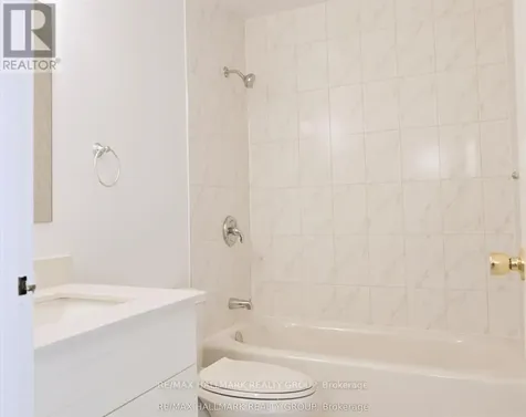2624 Pimlico Crescent Ottawa ON K1T 2A8