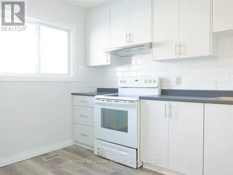 2624 Pimlico Crescent Ottawa ON K1T 2A8