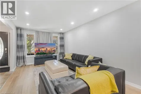 23 Millpond Place Mountain ON L8W 2W7