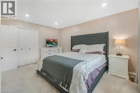 23 Millpond Place Mountain ON L8W 2W7