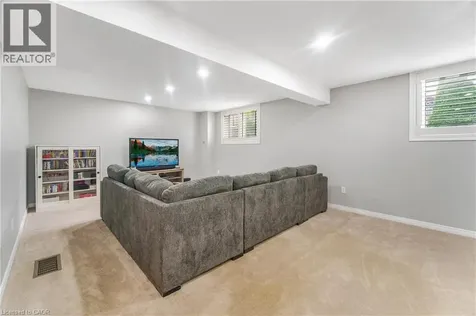 23 Millpond Place Mountain ON L8W 2W7