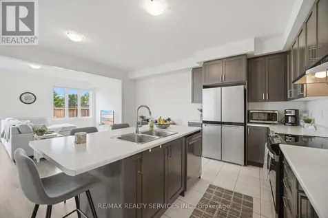 61 Kirkwood Way Barrie ON L9J 0K7