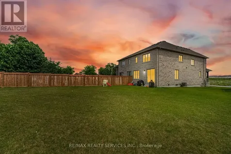 61 Kirkwood Way Barrie ON L9J 0K7