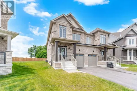 61 Kirkwood Way Barrie ON L9J 0K7