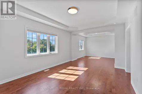 145 Roy Harper Avenue Aurora ON L4G 7C4