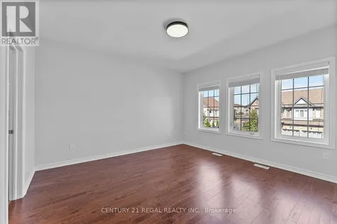 145 Roy Harper Avenue Aurora ON L4G 7C4