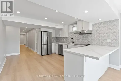 145 Roy Harper Avenue Aurora ON L4G 7C4