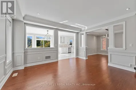 145 Roy Harper Avenue Aurora ON L4G 7C4