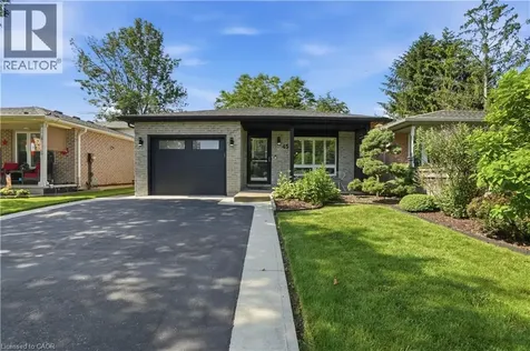 45 Sandra Crescent Grimsby ON L3M 4Y9