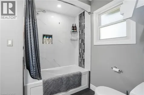45 Sandra Crescent Grimsby ON L3M 4Y9
