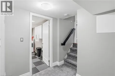 45 Sandra Crescent Grimsby ON L3M 4Y9