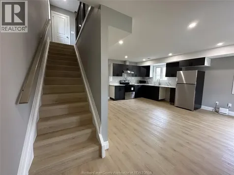 757 Randolph Avenue Windsor ON N9B 2T7