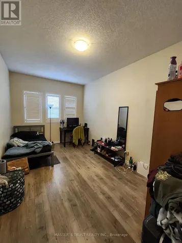 474 Trembling Aspen Avenue Waterloo ON N2V 2T4
