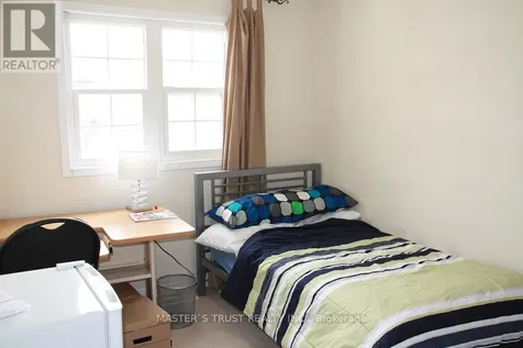 474 Trembling Aspen Avenue Waterloo ON N2V 2T4