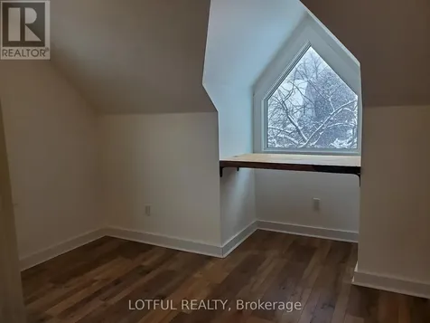336 Joffre-belanger Way Ottawa ON K1L 5K4