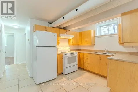 3 Hilda Street Ottawa ON K1Y 2B1