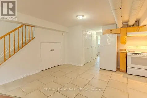 3 Hilda Street Ottawa ON K1Y 2B1
