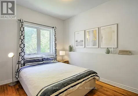 3 Hilda Street Ottawa ON K1Y 2B1