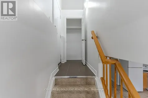 3 Hilda Street Ottawa ON K1Y 2B1