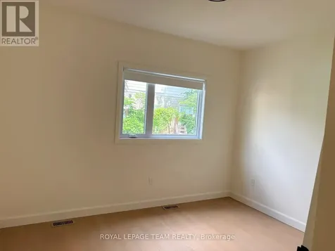 243 Bradford Street Ottawa ON K2B 5Z5