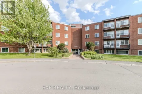 2044 Arrowsmith Drive Ottawa ON K1J 7V8
