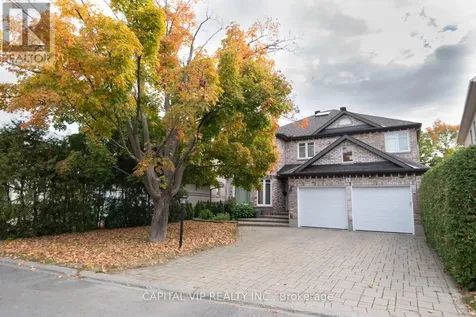 4 Wellsmere Court Ottawa ON K2E 8C2