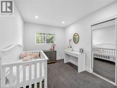 13 Swanhurst Boulevard Mississauga ON L5N 1B6