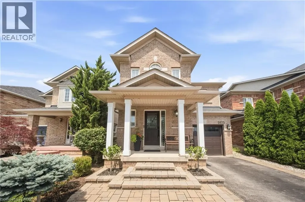 5875 Blue Spruce Avenue Burlington ON L7L 7N7