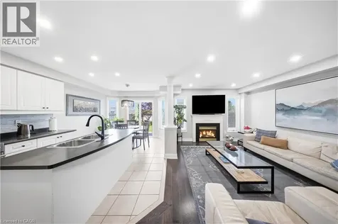 5875 Blue Spruce Avenue Burlington ON L7L 7N7