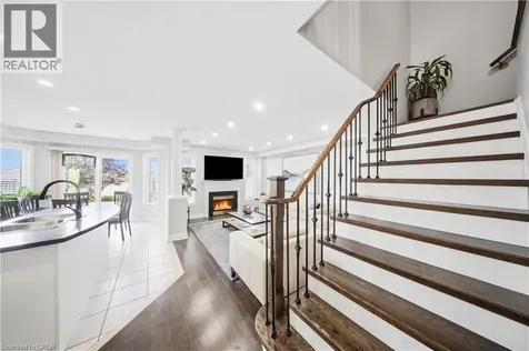 5875 Blue Spruce Avenue Burlington ON L7L 7N7