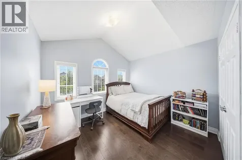5875 Blue Spruce Avenue Burlington ON L7L 7N7