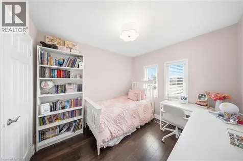 5875 Blue Spruce Avenue Burlington ON L7L 7N7