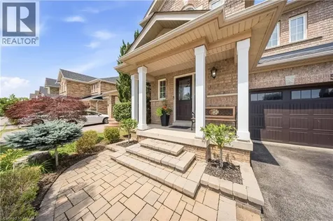 5875 Blue Spruce Avenue Burlington ON L7L 7N7